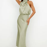 Silvia – Rochie halter din satin