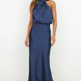 Silvia – Rochie halter din satin