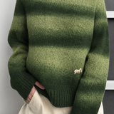 Ilenuța – Pulover verde cu dungi degradeu