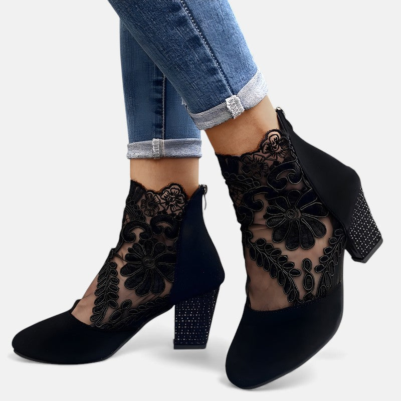 Florica – Botine cu dantelă și toc