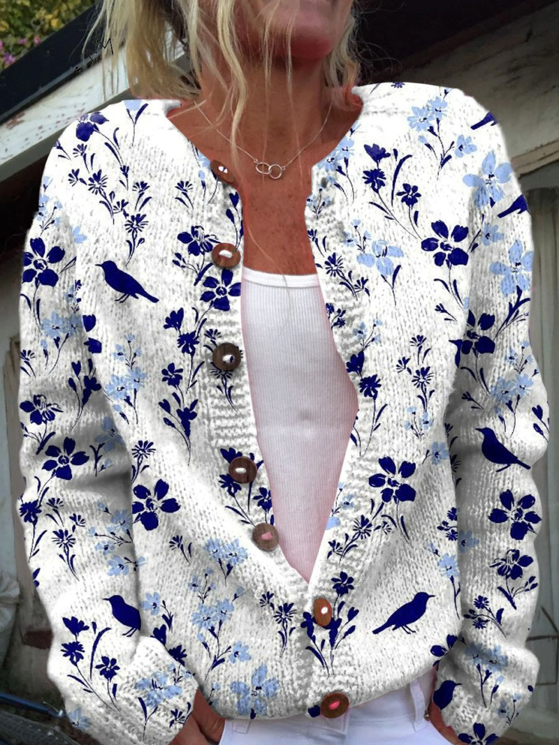 Iolanda – Cardigan alb cu flori albastre
