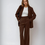 Natalia – Costum cu sacou și pantaloni