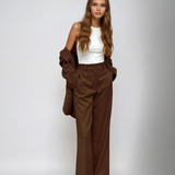 Natalia – Costum cu sacou și pantaloni