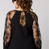 Cătălina – Rochie neagră cu dantelă