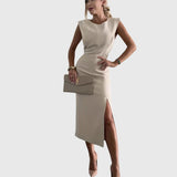 Sofia – Rochie midi cu șliț frontal