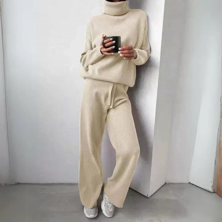 Ionela – Set lounge cu guler înalt