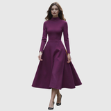 Ciprianna – Rochie evazată cu guler înalt