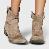 Adelina – Botine western cu toc mic