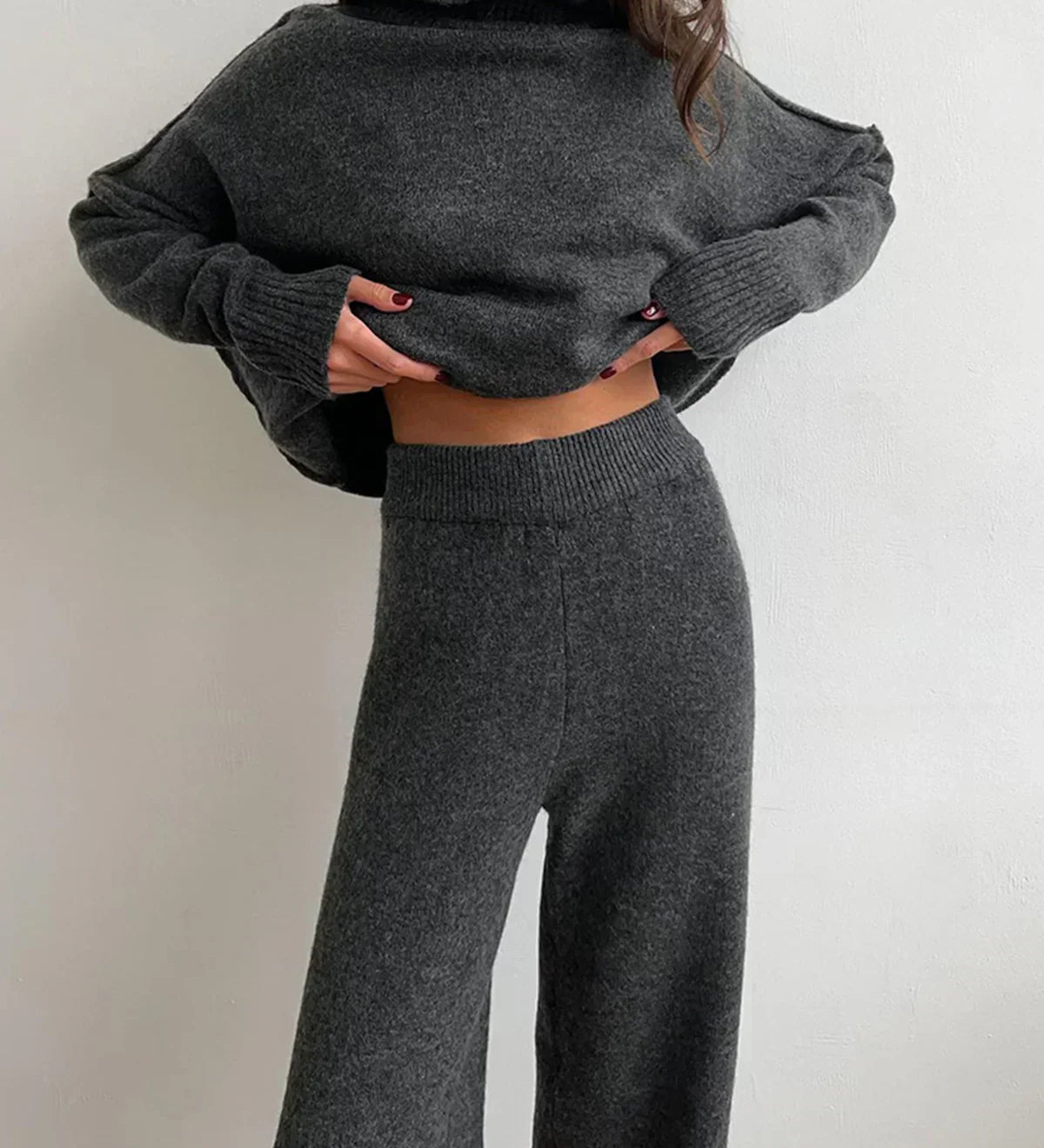 Mona – Set tricotat cu pantaloni drepți