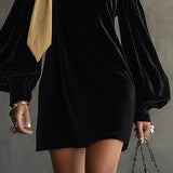 Lorelei – Rochie din catifea cu fundă