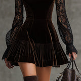 Renata – Rochie evazată din catifea