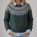 Kitti – Pulover verde cu fulgi de nea