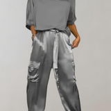 Irena – Set satinat cu pantaloni cargo