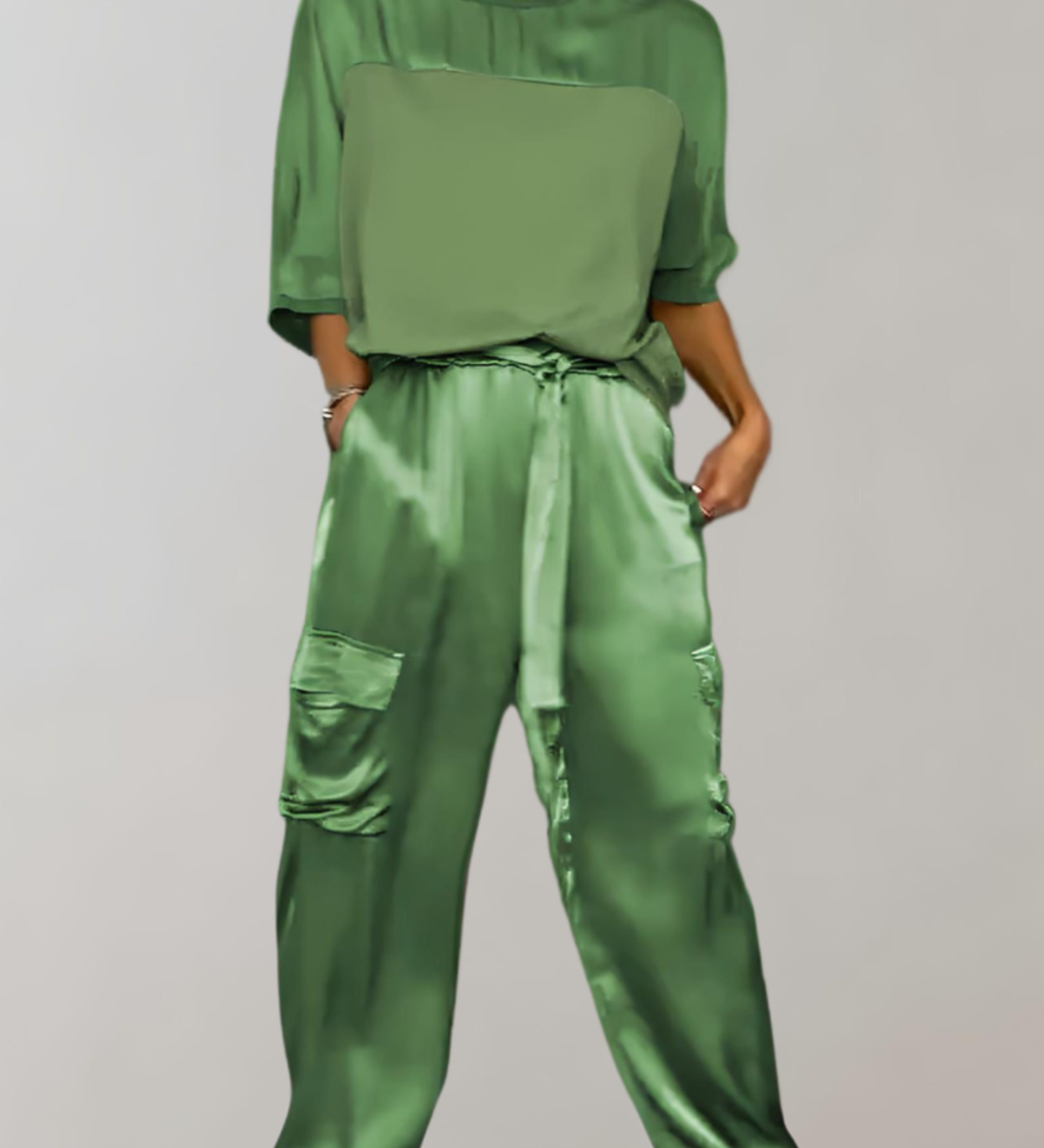 Irena – Set satinat cu pantaloni cargo