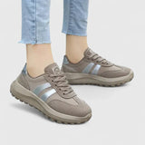 Carina – Sneakers gri cu dungi argintii