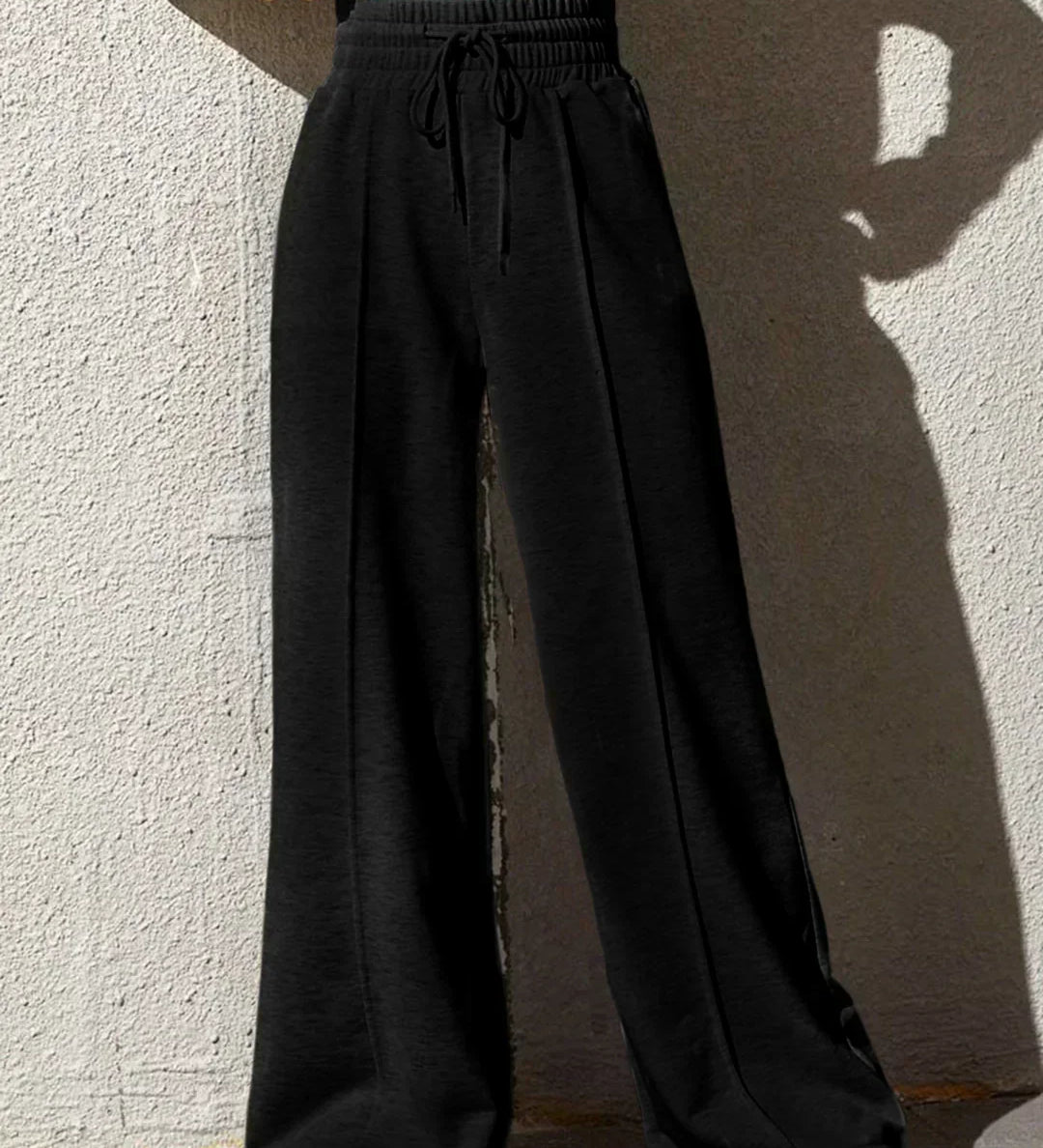 Lia – Pantaloni largi de trening