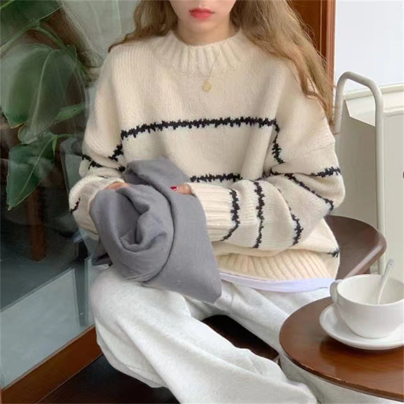 Flavia – Pulover larg cu dungi fine