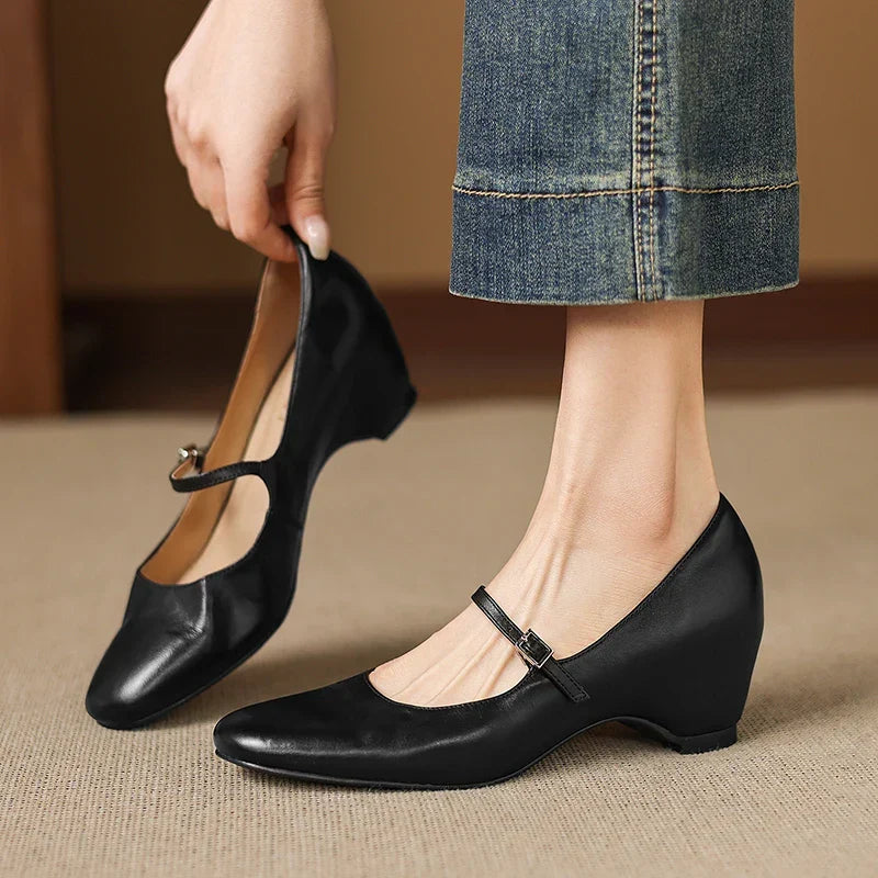Isabela – Pantofi Mary Jane cu toc