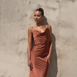 Ilaria – Rochie lungă din satin
