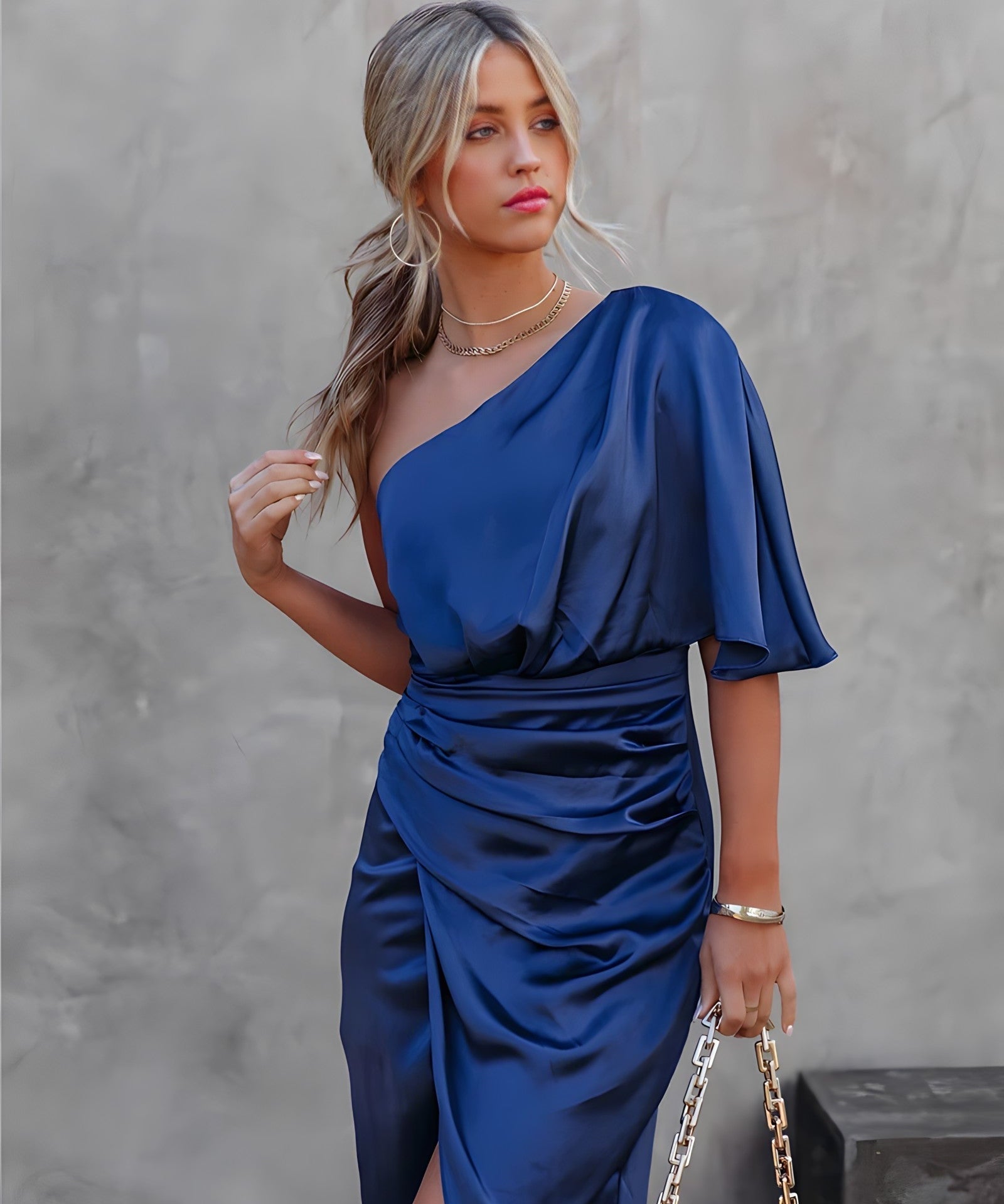 Claudia – Rochie asimetrică pe un umăr