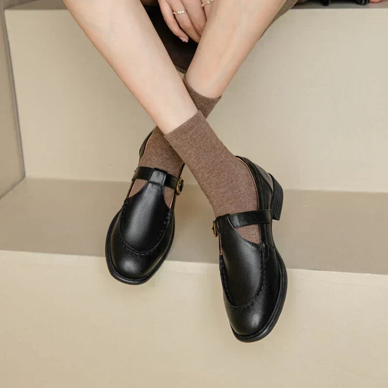 Rebeca – Pantofi retro cu baretă