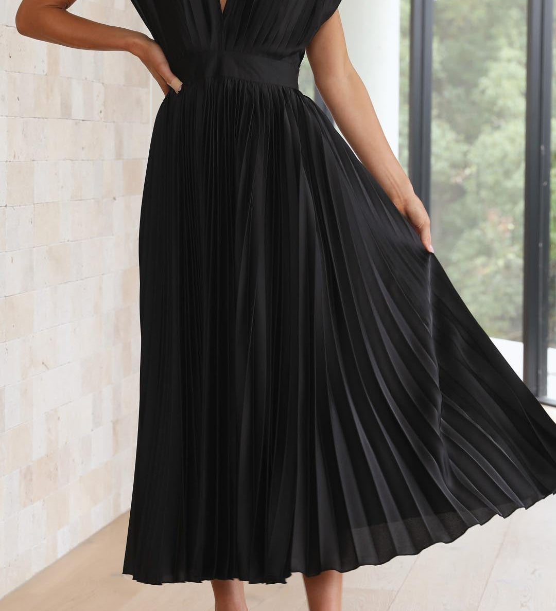 Ada – Rochie midi plisată