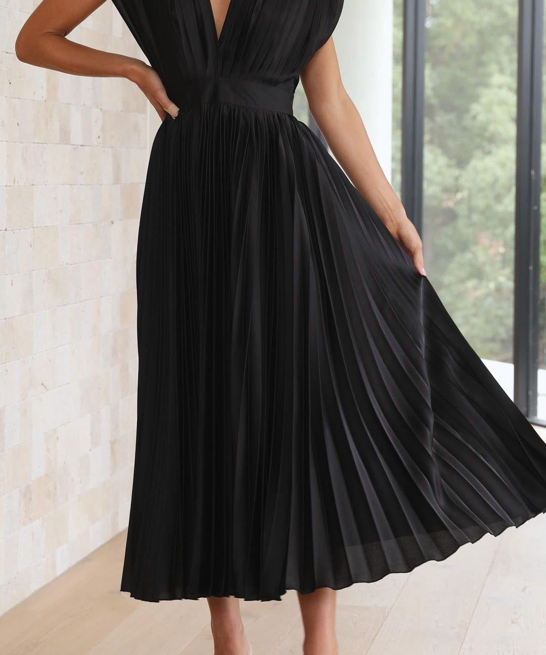 Ada – Rochie midi plisată