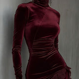 Nastasia – Rochie de catifea burgund