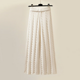 Maia – Set pulover, vestă și pantaloni