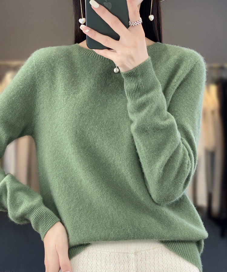 Laurentia – Pulover pufos cu guler rotund