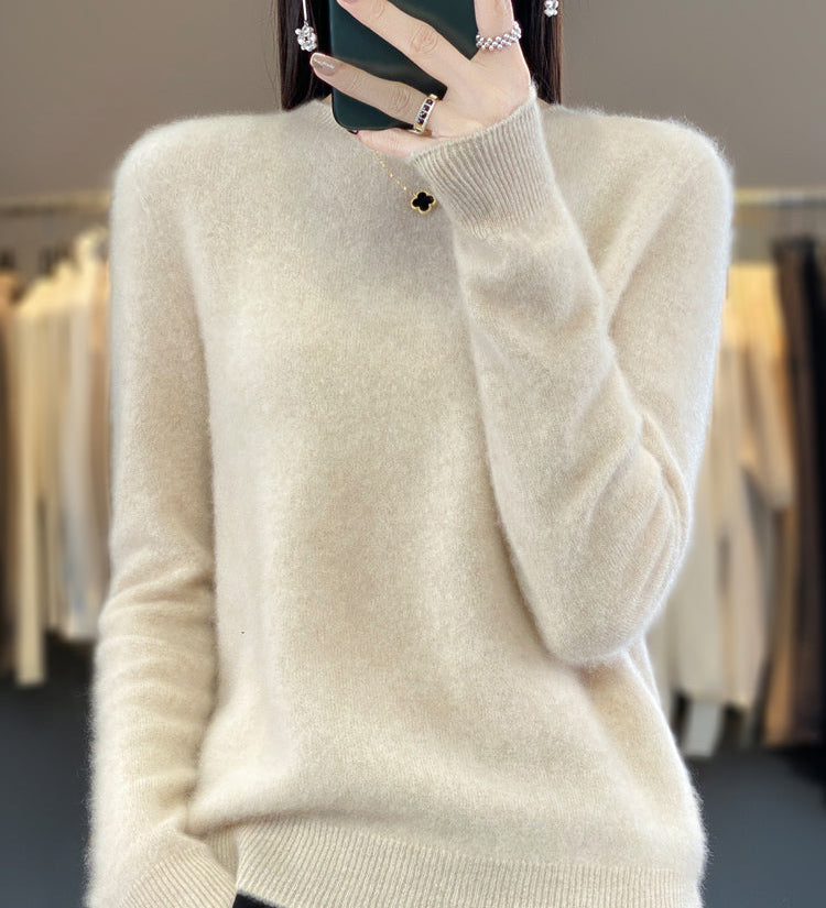 Laurentia – Pulover pufos cu guler rotund