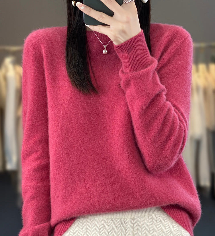 Laurentia – Pulover pufos cu guler rotund