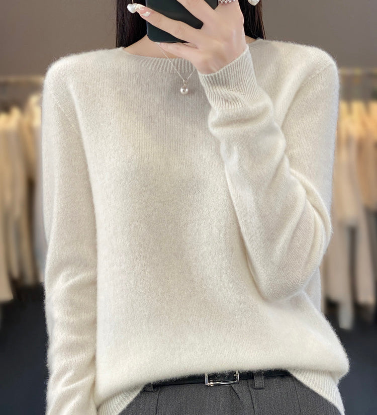 Laurentia – Pulover pufos cu guler rotund