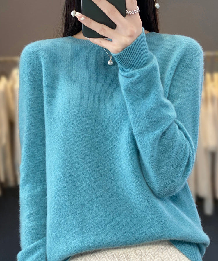 Laurentia – Pulover pufos cu guler rotund