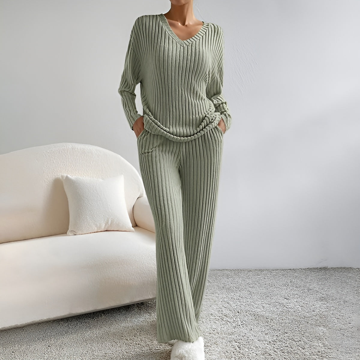 Marta – Set reiat cu decolteu V