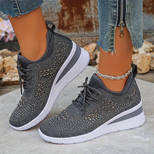 Tudora – Sneakers cu strasuri și platformă