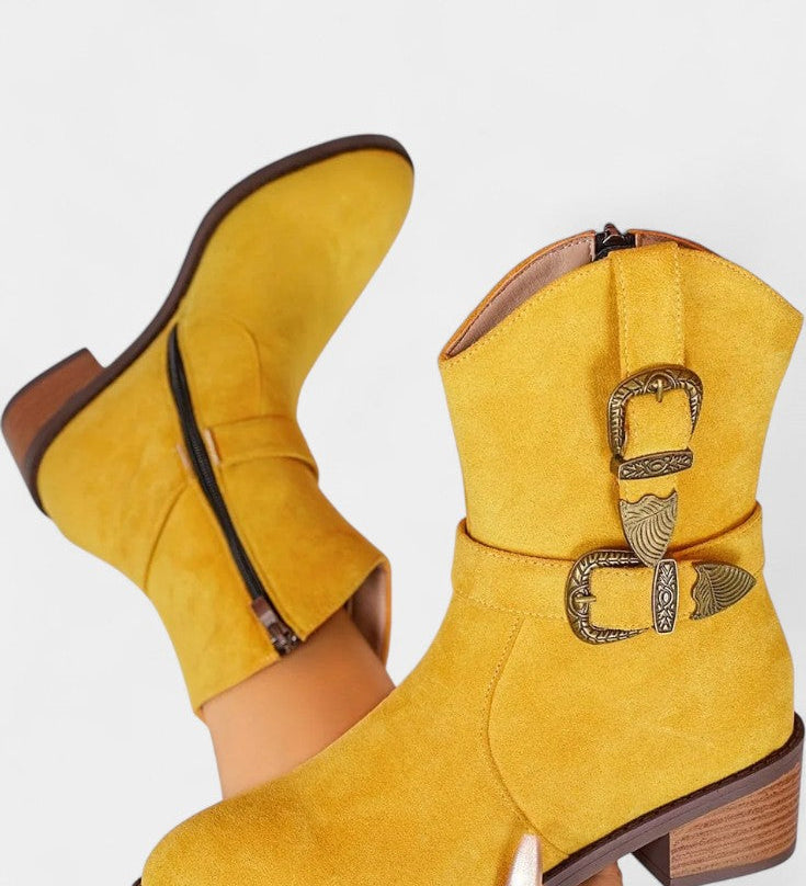 Diana – Botine western cu catarame