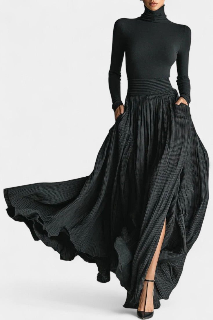 Zorina – Set negru cu fustă plisată