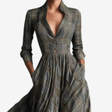 Catrinel – Rochie maxi în carouri
