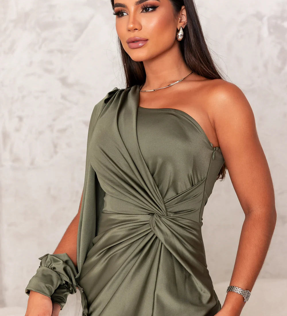 Geanina – Rochie satin asimetrică