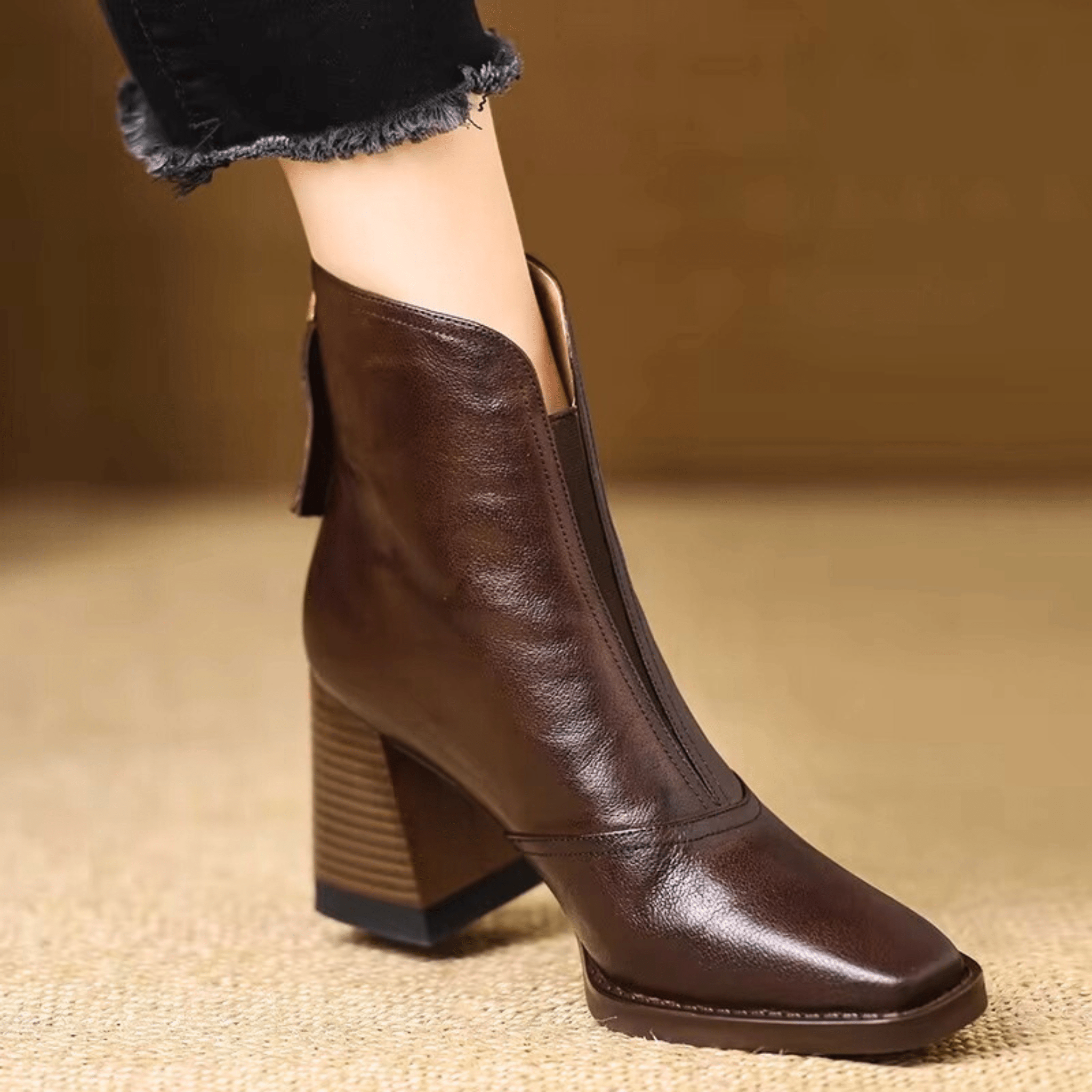 Lenuța – Botine cu toc gros